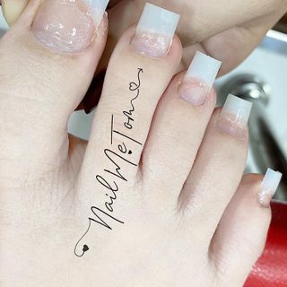 Móng nối chân vuông vức form đẹp sẵn không cần dũa
