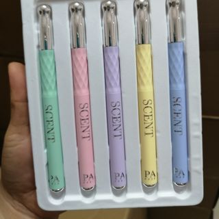 Nước hoa lăn scent 5 ống