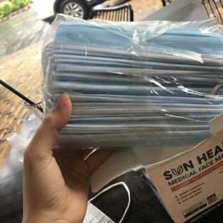HỘP 50 KHẨU TRANG Y TẾ 4 LỚP LOẠI TỐT