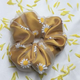 DÂY BUỘC TÓC/ SCRUNCHIES/ CHUNG BUỘC TÓC HOA CÚC, NHIỀU MÀU XINH XẮN