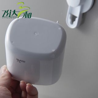 Cắm chải ,kem đánh răng