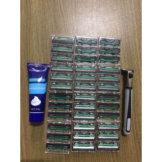 Bộ cạo râu 36 lưỡi tặng kèm tuýp kem