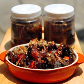 BA KHÍA MẮM TỎI