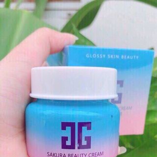 Kem trị nám hoa anh đà o Sakura Beauty Cream về hàng