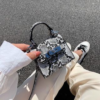 Túi Đeo Chéo Nữ H Mini Vân Rắn