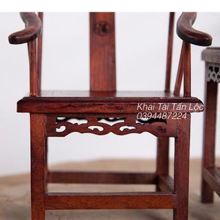 Bộ bàn ghế thái sư mini bằng gỗ đỏ để trang trí