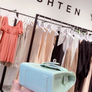 Túi xách nhựa nhiều màu cute