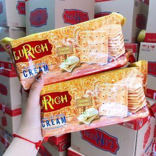 Bánh Lurich lúa mạch rắc đường