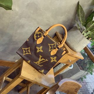 Túi xách nữ quai xanh