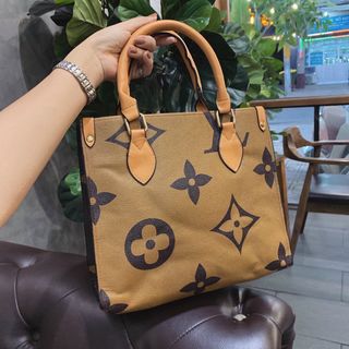 Túi xách nữ quai xanh