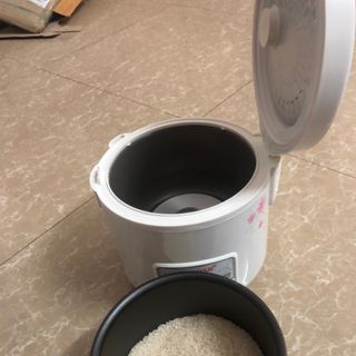 Nồi cơm điện mini 2.0L