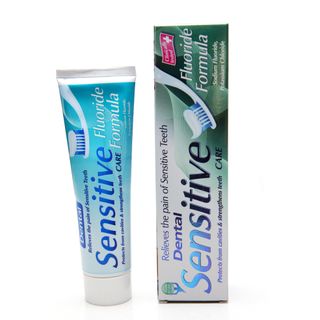 Kem đánh răng Dental Sensitive Fluoride Formula Bổ sung Fluor chống ê buốt dành cho răng nhạy cảm