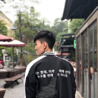 Aó khoác dù nam nữ - Áo khoác dù bomber chữ hàn in