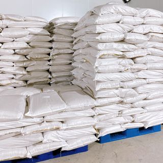 Hạt chia ( sỉ gốc 1kg,500g, xá đầu tấn )