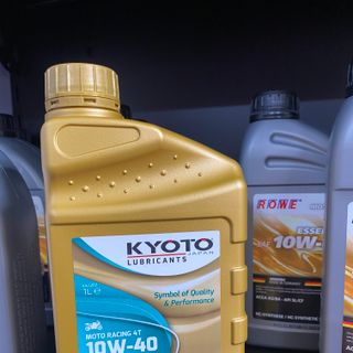 NHỚT KYOTO JAPAN MOTOR OIL 10W40 SM/JASO MA2