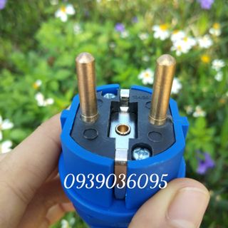 Phích cắm điện chống nước