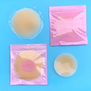 Miếng dán ngực tàng hình siêu chắc