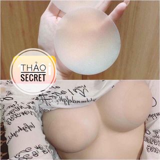 Miếng dán ngực tàng hình siêu chắc