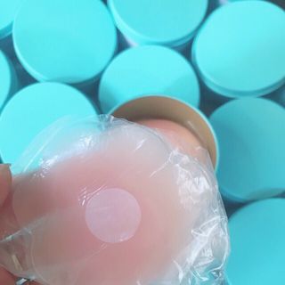 Hộp 5 cặp dán ti, nhũ hoa silicon siêu dính