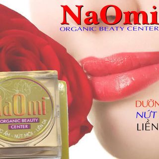 DƯỠNG MÔI NAOMI