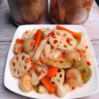 KIM CHI CỦ SEN