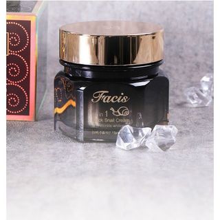 Kem dưỡng trắng và chống nhăn tinh chất ốc sên (Facis Black Snail Cream)