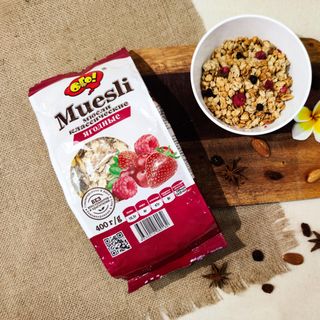 MUESLI ngũ cốc trái cây quả rừng