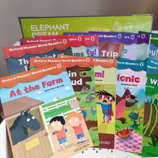 Oxford Phonics World Readers- 15 cuốn + file nghe