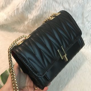 Túi Hộp Da Mềm Khoá Trụ