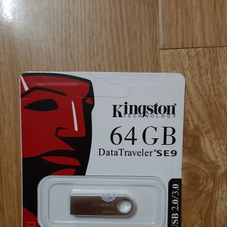 USB KINGSTON 64GB SE9 VỎ KIM LOẠI USB 2.0