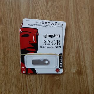 USB KINGSTON 32GB SE9 VỎ KIM LOẠI USB 2.0
