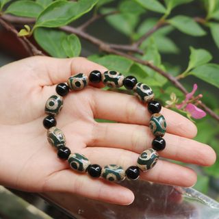 Vòng tay dzi tây tạng 10ly