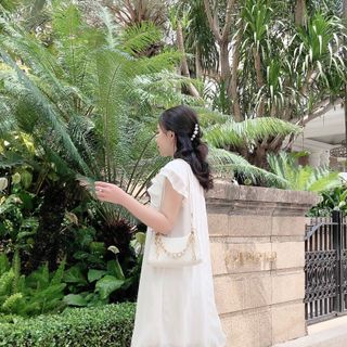 Đầm Voan Hồng Trắng Nude Nhún Ngực