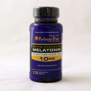 THANH LÝ - VIÊN UỐNG HỖ TRỢ GIẤC NGỦ MELATONIN 120V