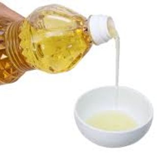 Dầu phộng nguyên chất Đặc sản xú nẩu chai 1 lít giá 130000 ngàn