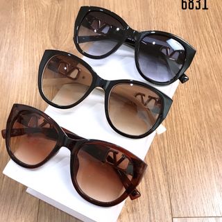 MẮT KÍNH THỜI TRANG 6831