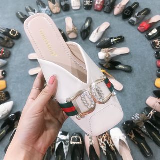 Sục mẫu mới