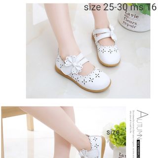 Giày trẻ em bé gái