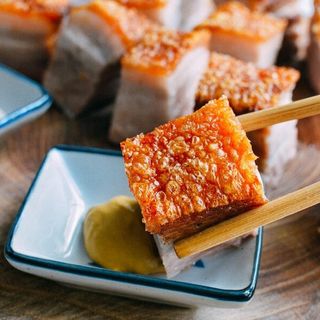 3 chỉ lợn nga