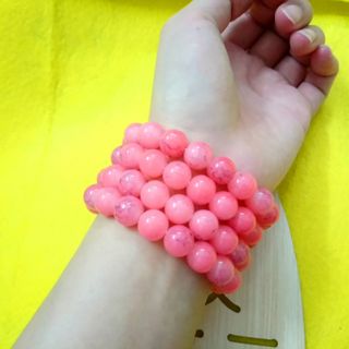 Chuỗi đeo tay phong thủy 10li. Hồng đẹp