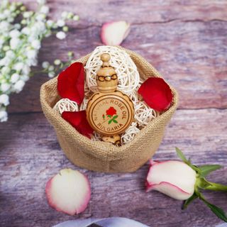Tinh dầu hoa hồng Bulgaria , Tinh dầu hoa hồng tự nhiên Lema