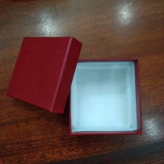 Hộp đựng quà size 13x11x3cm
