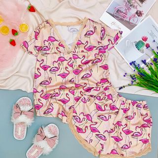 Đồ ngủ đồ mặc nhà đùi cổ V ren Họa tiết chất lụa hàng việt nam