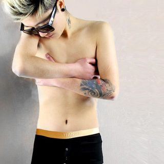 Keo Dán Ngực Trong Suốt Chống Nước 10cm Tomboy Sb Trans