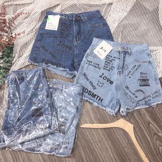 Quần short phối kiểu
