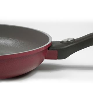 Chảo Ceramic Hoa Cúc Họa Mi Happy Home Pro màu đỏ - size 28 - Đáy Từ