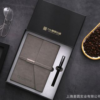 BỘ Quà tặng văn phòng phẩm in logo theo yêu cầu ( sổ tay , bao bút )