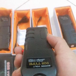 ĐÈN PIN CHICH ĐIỆN 928