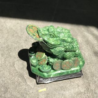 Thiềm thừ ngọc Serpentine 20’cm