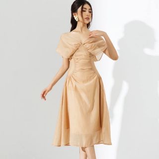 Đầm voan nude nhún ngực 1 màu